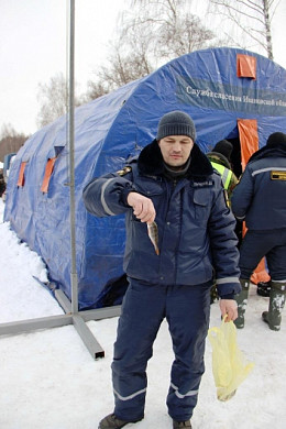 Спасатели со всей Ивановской области соревновались в подледной ловле рыбы